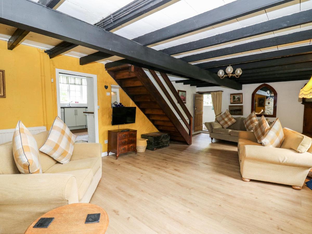 Maesgwyn Villa คาร์ดิแกน ภายนอก รูปภาพ