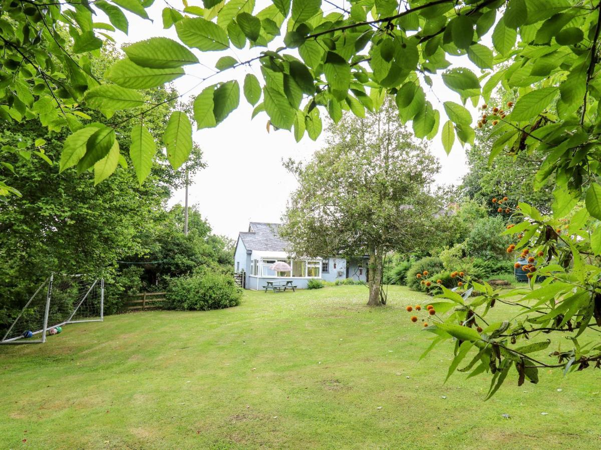 Maesgwyn Villa คาร์ดิแกน ภายนอก รูปภาพ